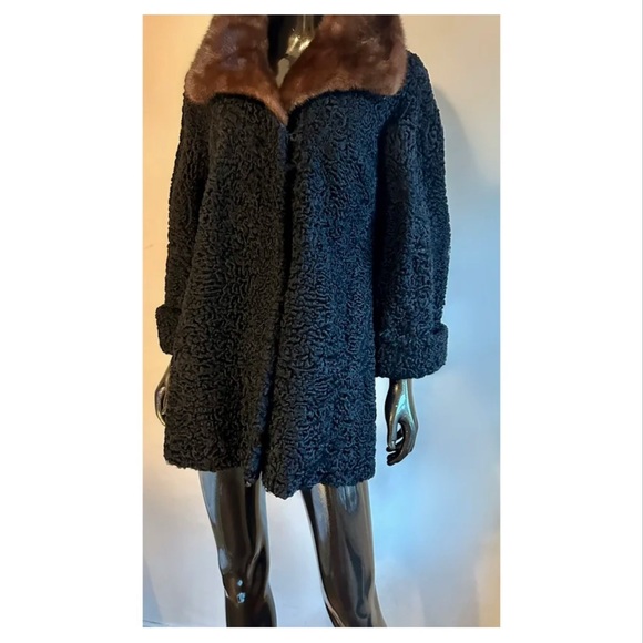 SOLD Schiaparelli vintage mahogany mink & Persian lamb coat, circa 1950s - Picture 3 of 12